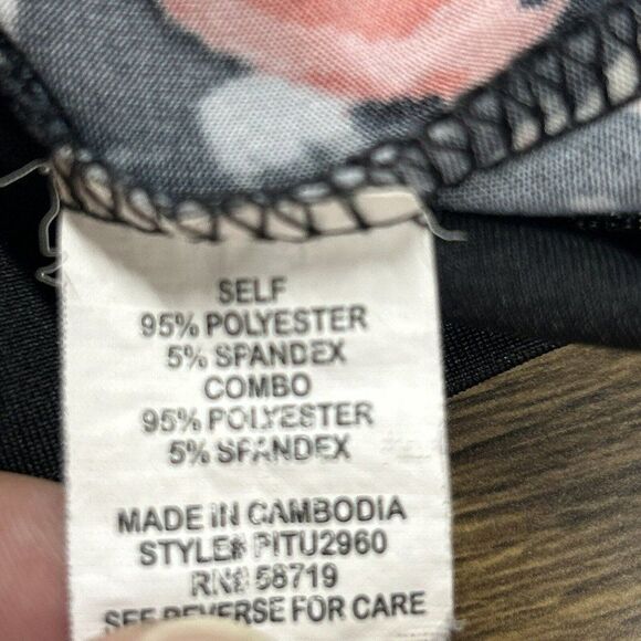 Women's Notations Petite Small Black Floral  Stretch  Blouse - Picture 6 of 9